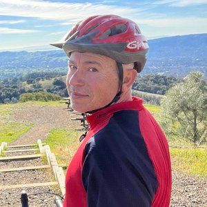 Meet your Posher, Yuval